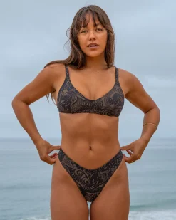 Bobby Bikini Top - Delfina