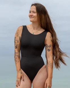 Pacific One Piece - Black (RC-Skin)