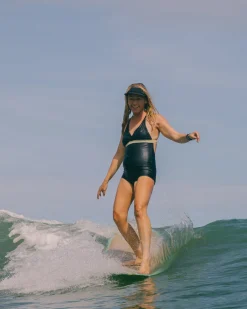 San-O One Piece - Black