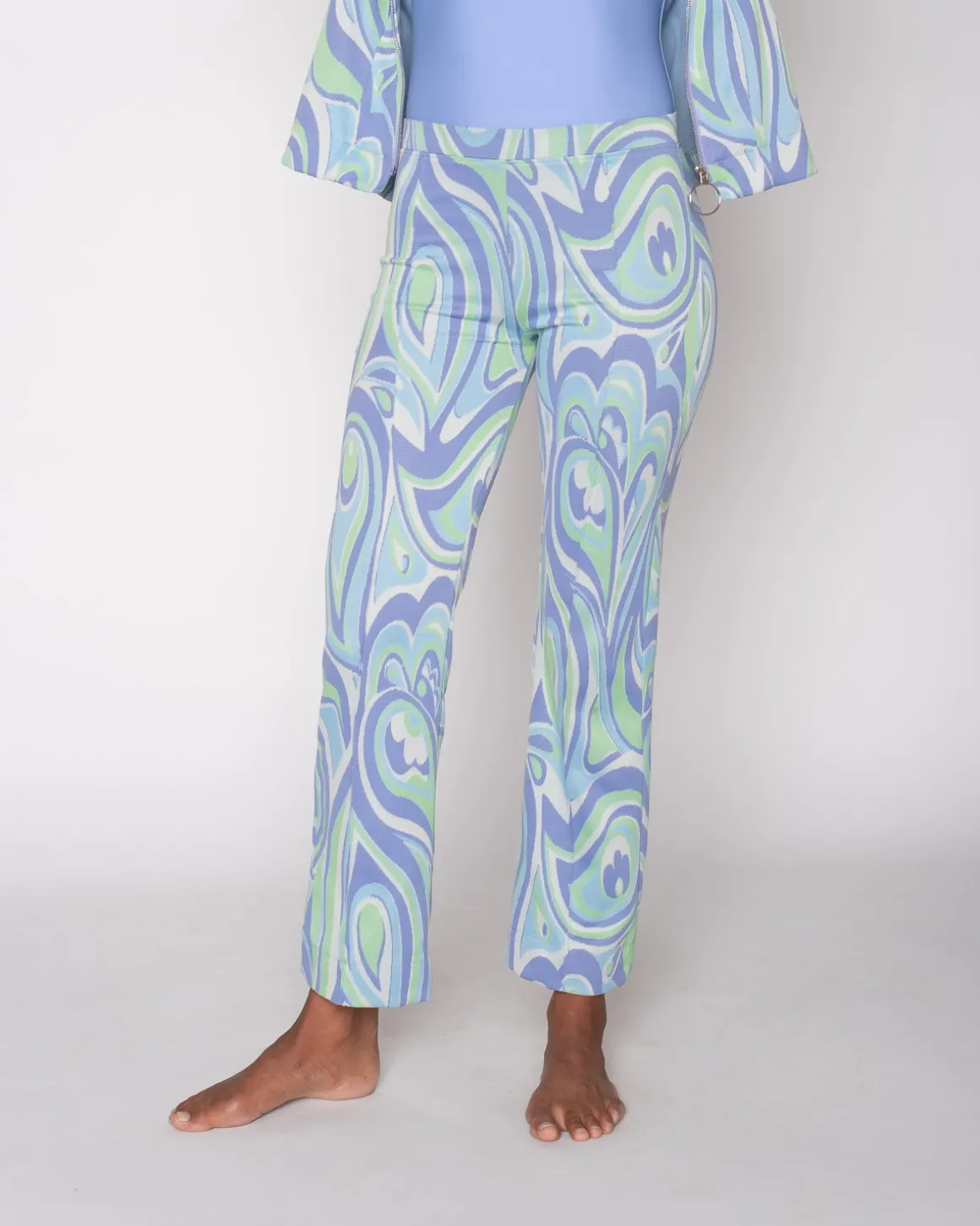 Tessa Pant - Ofelia